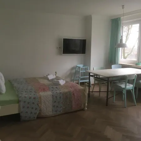 Gaestetraeume Im Viertel Appartamento BRE
