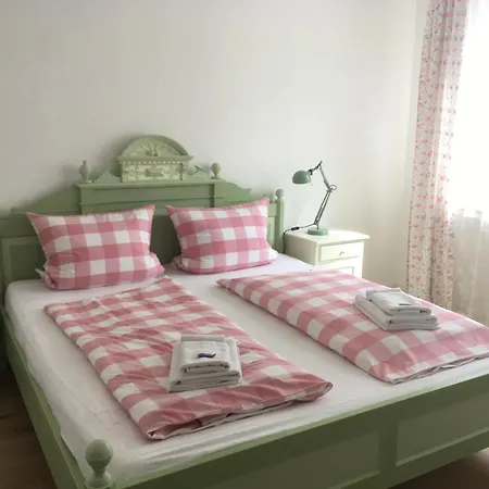 Appartamento Gaestetraeume Im Viertel *