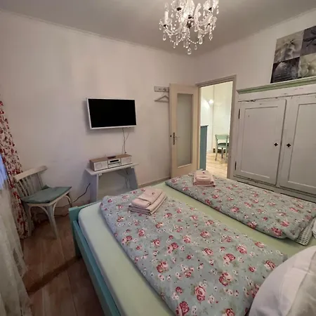 Appartamento Gaestetraeume Im Viertel *