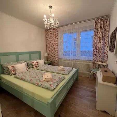 Gaestetraeume Im Viertel *