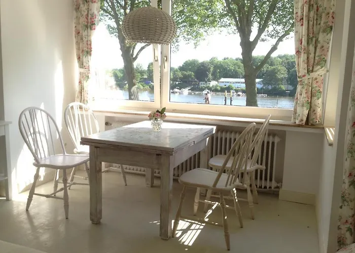 Apartamento Gaestetraeume Im Viertel *